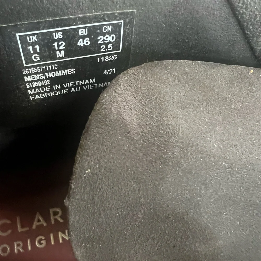 Clarks black suede Chukka Desert Boots. Size 12‎